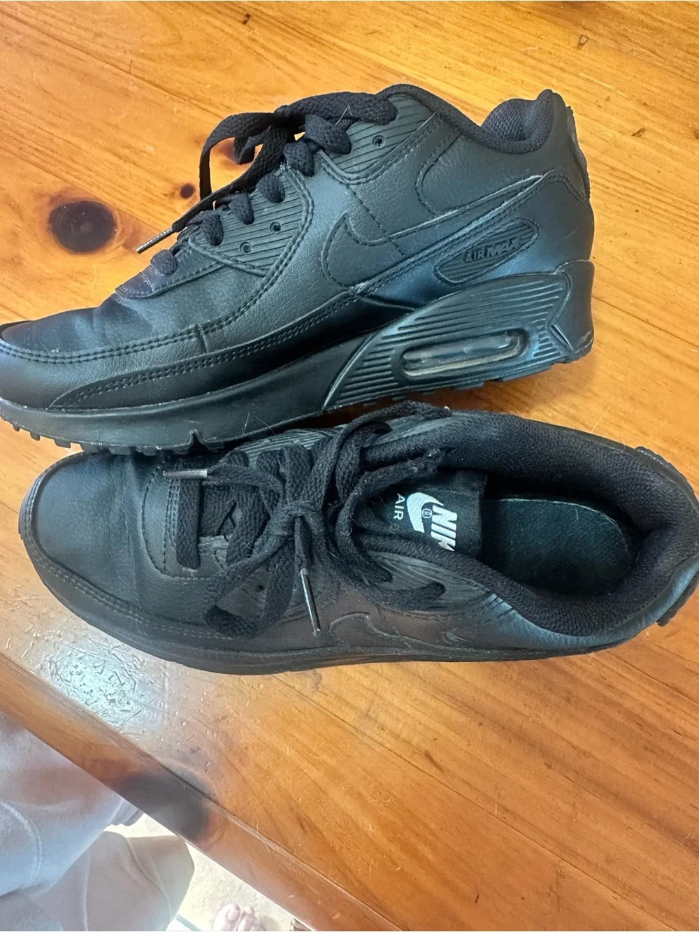 Black Nike Air Max